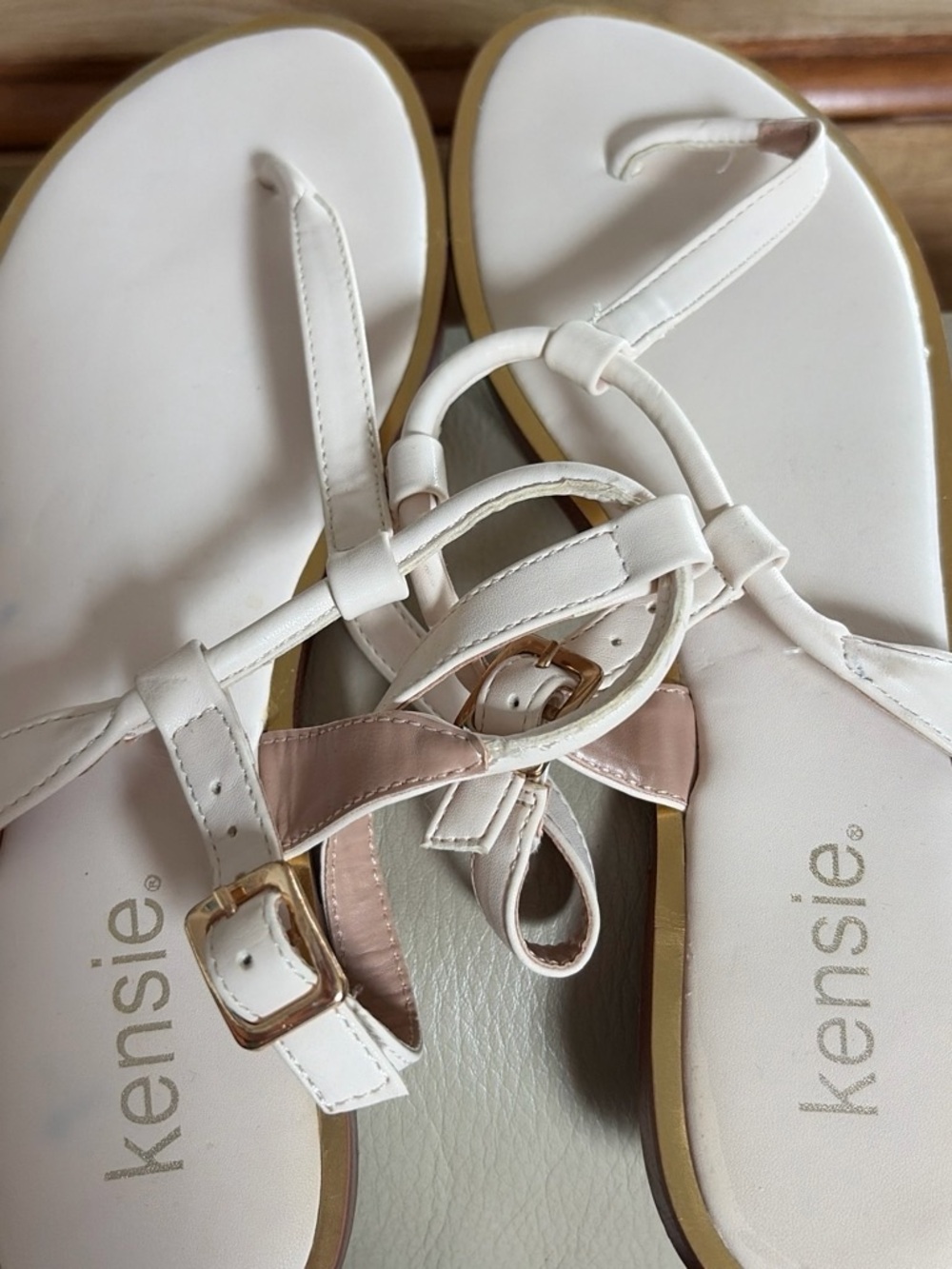 Kensie White and Blush Ring-Detail T-Strap Sandals with Gold Buckle